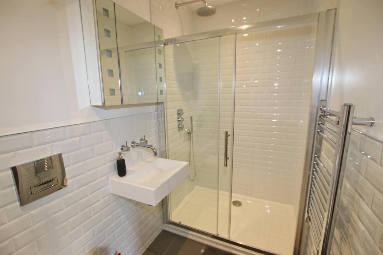 Modern Home For Small Groups By Stones Throw Apartments - Free Parking - Sea View Worthing Exterior foto